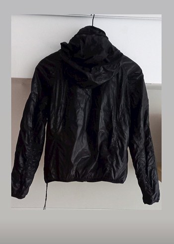 Bershka Yağmurluk - Görsel 2