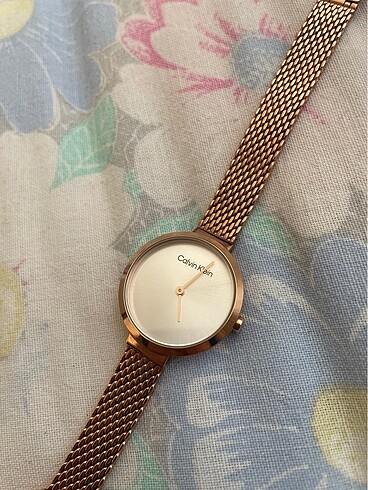 Beden Calvin Klein Saat Rosegold