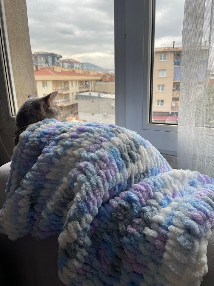 Gri Pastel Batik Desenli Örgü Çocuk/Kedi/Köpek Battaniyesi - Görsel 3