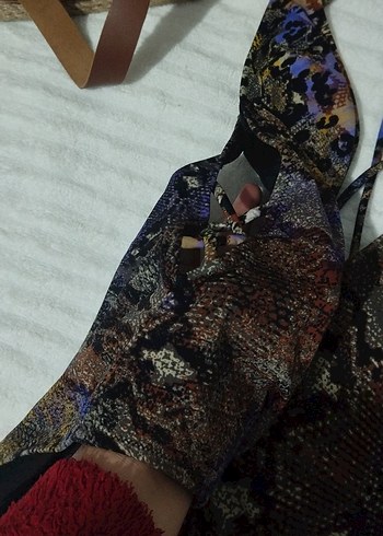 Yılan Desenli Mini Dantelli Kadın Mayo - Görsel 2