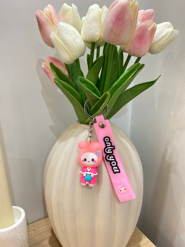 Pembe Minimalist Anahtarlık - Görsel 2