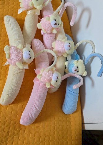 Nakışlı Peluş Çocuk Askıları - Pastel Renkli - Görsel 3