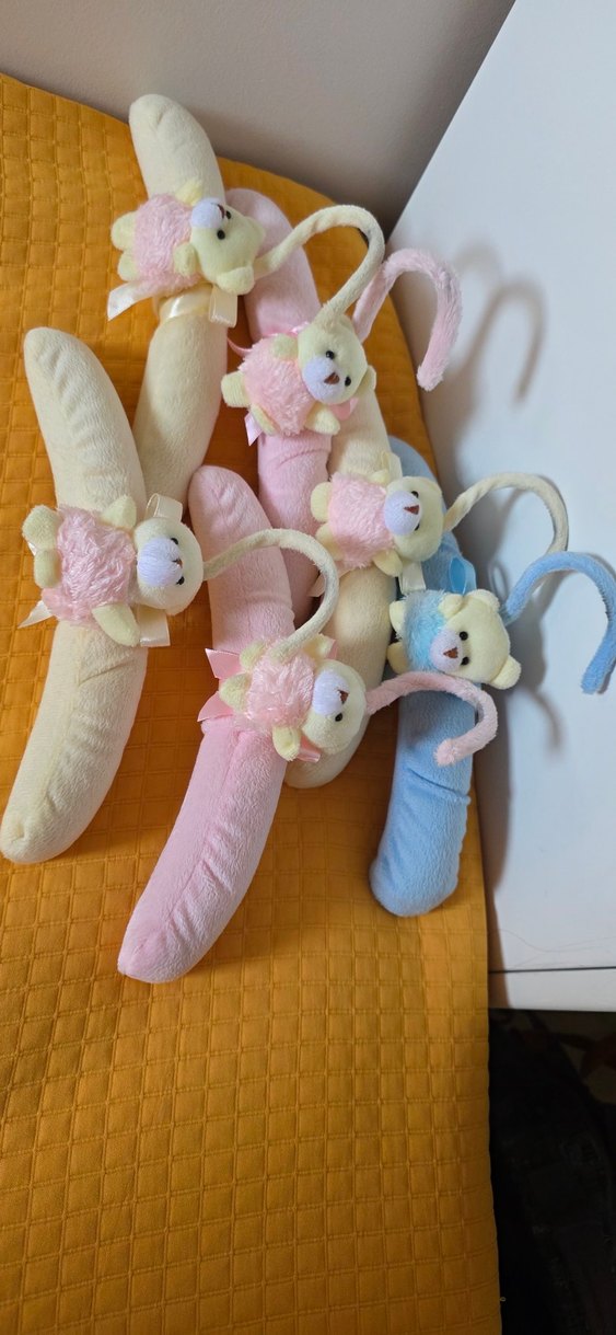 Nakışlı Peluş Çocuk Askıları - Pastel Renkli - Görsel 3