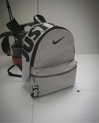 Nike sırt çantası