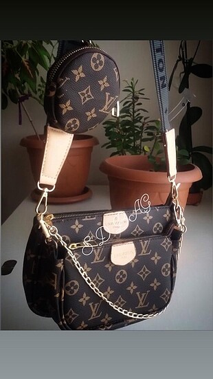 LOUİS VUİTTON MULTİ POCHETTE ÇANTA