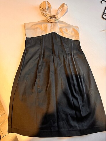 Butik elbise
