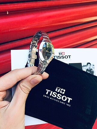 Tissot kadın kol saati