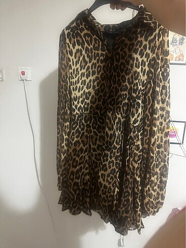 leopar şifon elbise