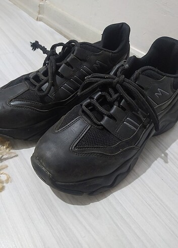 38 Beden siyah Renk Ayakkabı 