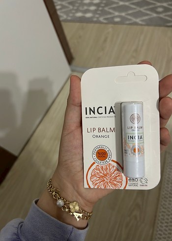 INCIA Turunç Aromalı Dudak Balmı - Görsel 2