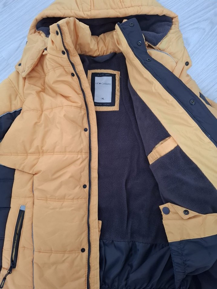 Sarı Kapüşonlu Erkek Mont - Görsel 2