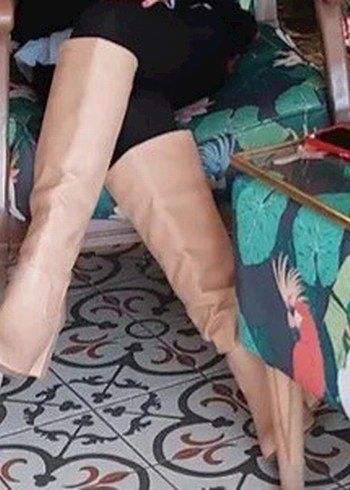 Derimod ürünü