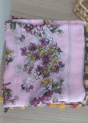 Armine Pastel Pembe Cicekli İnce Sal