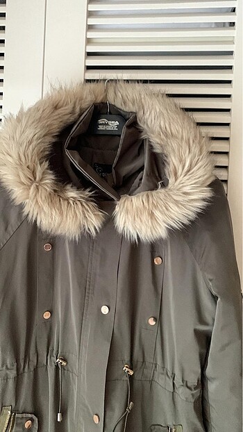 Haki renk parka