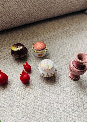 Renkli Kırmızı Mini Figürler - Görsel 3