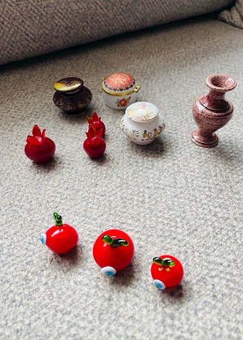 Renkli Kırmızı Mini Figürler - Görsel 2