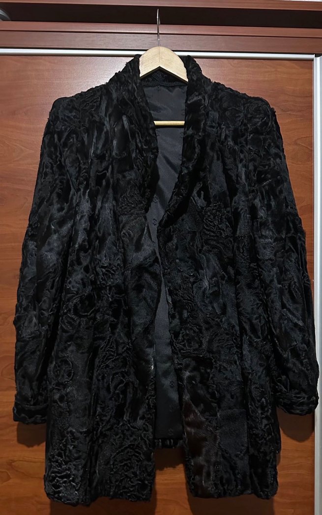 Kürk Detaylı Siyah Uzun Kadın Kaban - Görsel 4