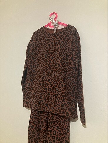 H&M Leopar takım