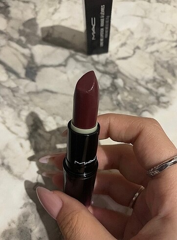  Beden bordo Renk mac la femme 410 ruj
