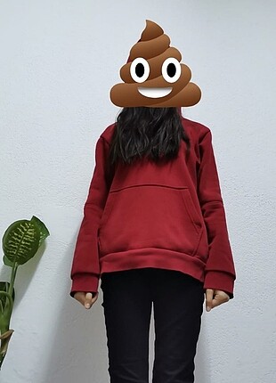 Kırmızı sweatshirt