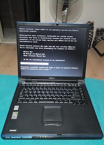 Toshiba SA30 Laptop Notebook Bilgisayar PC