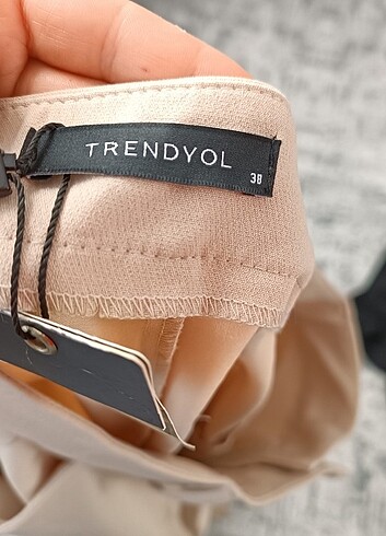 Trendyol & Milla rahat kesim klasik pantolon