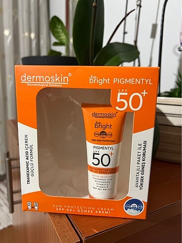 Dermoskin Be bright Güneş Kremi