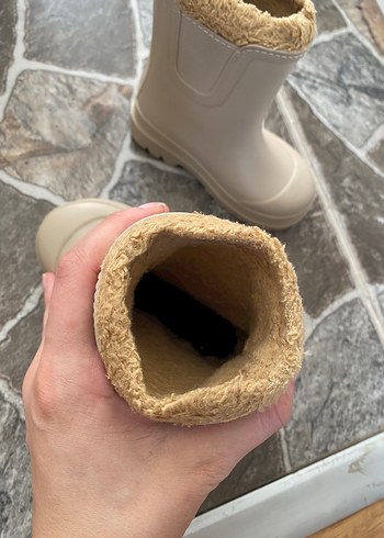 22 Beden ten rengi Renk İgor içi yünlü bot