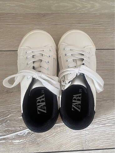 Zara Zara unisex çocuk snecker.