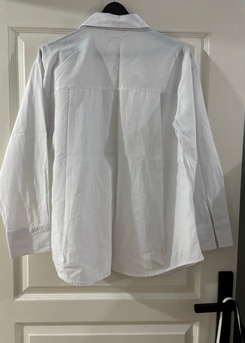 Beyaz oversize gömlek - Görsel 2