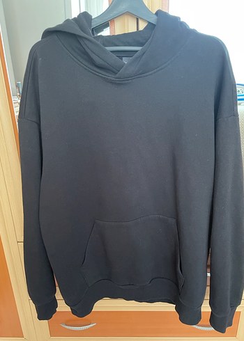 Erkek Siyah Kapüşonlu Sweatshirt - Görsel 4