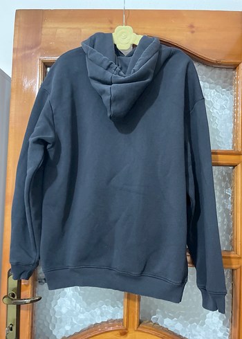 Siyah Kapüşonlu Baskılı Sweatshirt - Görsel 5