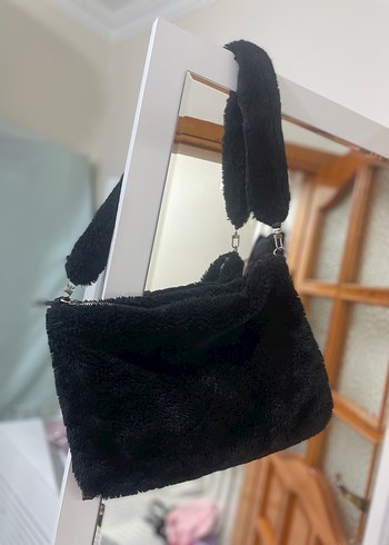 Siyah Kadın Peluş Omuz Çantası - Görsel 9