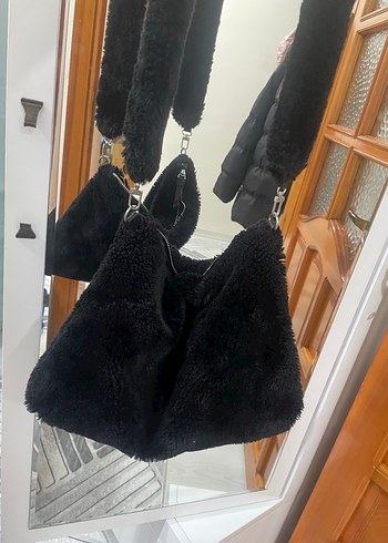 Siyah Kadın Peluş Omuz Çantası - Görsel 6
