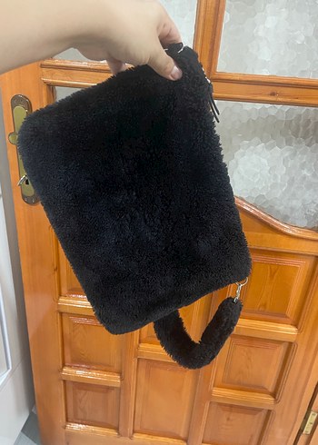 Siyah Kadın Peluş Omuz Çantası - Görsel 15