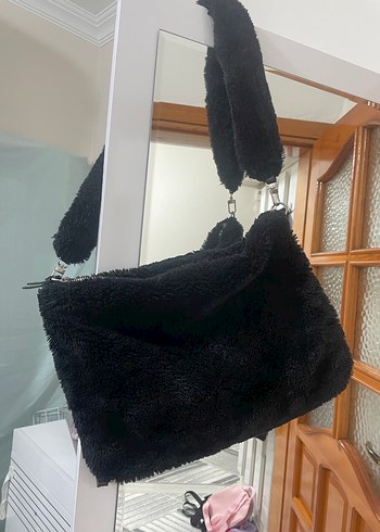 Siyah Kadın Peluş Omuz Çantası - Görsel 14