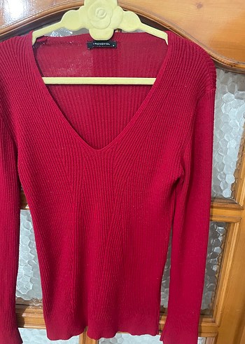 Kırmızı  V Yaka İnce Örgü Kadın Kazak - Görsel 4