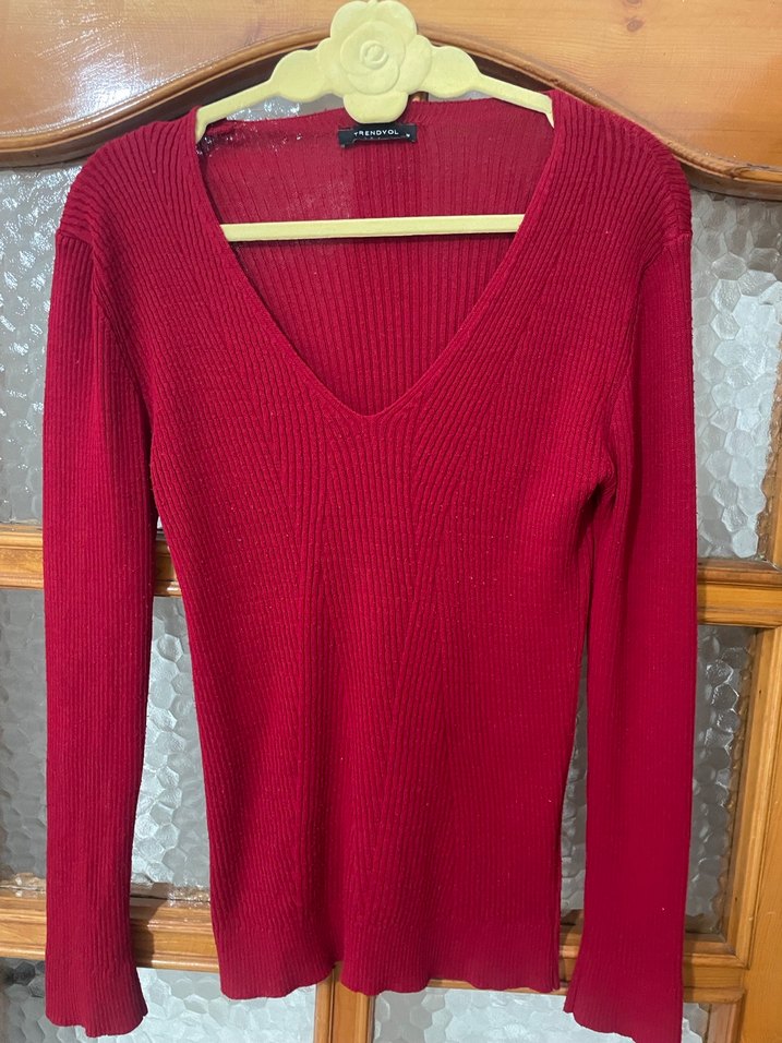 Kırmızı  V Yaka İnce Örgü Kadın Kazak - Görsel 2
