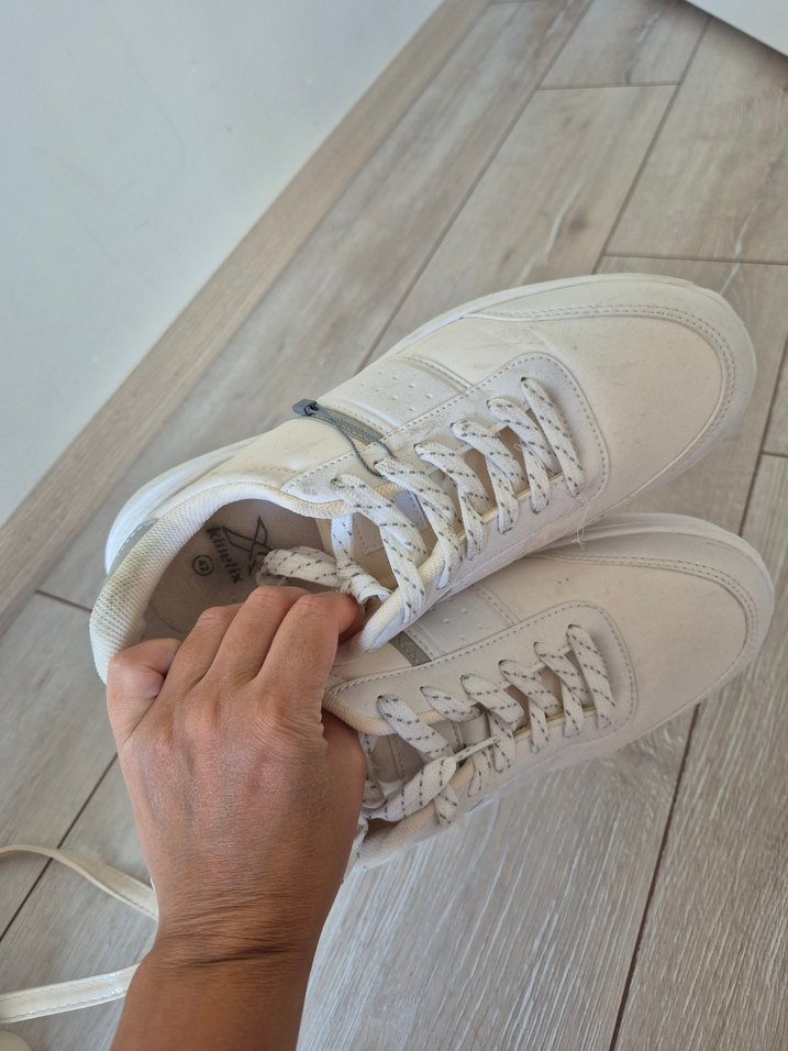 Bej Bağcıklı Kadın Spor Ayakkabı - Görsel 2