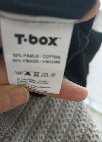 T-box özel triko buluz - Görsel 5