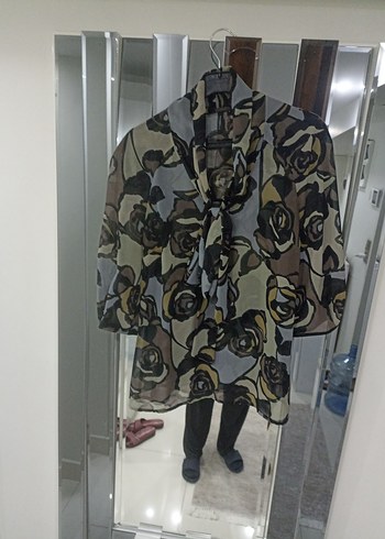 gravat yaka desenli buluz - Görsel 2