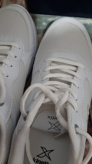 39 Beden beyaz Renk Kinetix spor ayakkabı 
