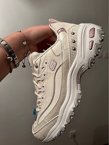 37 Beden çeşitli Renk Skechers D lites (sıfır)