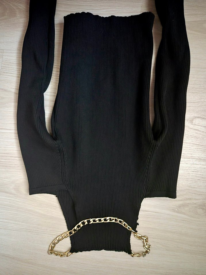 Zincir Detaylı Siyah Kadın Body Zinciri - Görsel 3