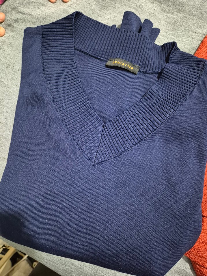 V Yakalı Lacivert Kadın Triko Kazak - Görsel 4