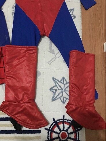 Zara çocuk kostümü spiderman, batman, superman