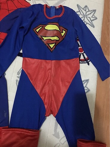 7 Yaş Beden çocuk kostümü spiderman, batman, superman