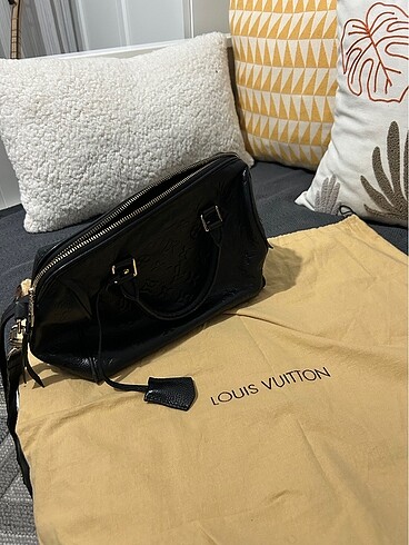 Beden siyah Renk Louis Vuitton Çanta