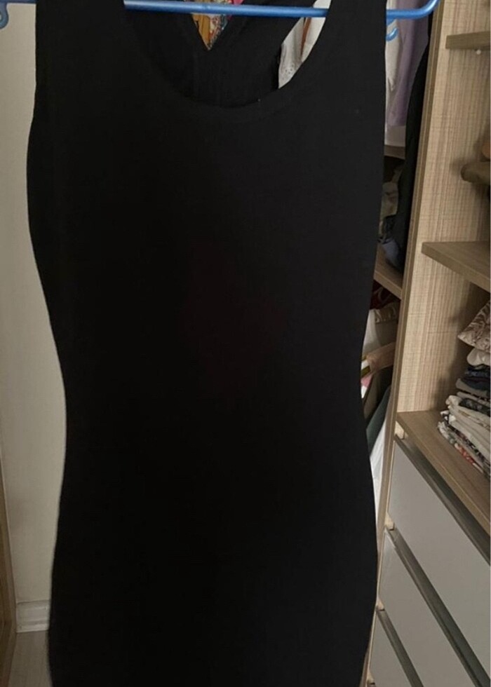 Adl sırt  dekolteli elbise - Görsel 4