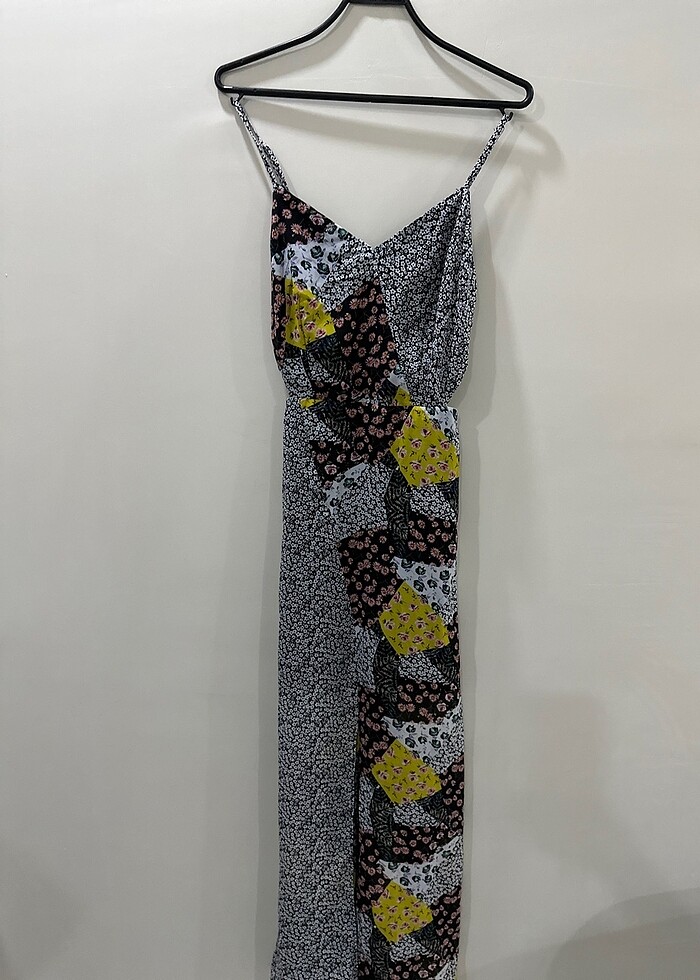 Trendyol pencere detaylı elbise - Görsel 2